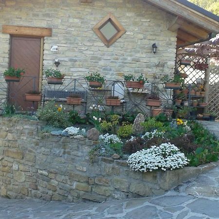 Bed and Breakfast Ca D' Fefi Gorzegno Exterior foto