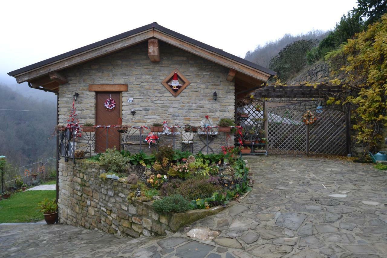 Bed and Breakfast Ca D' Fefi Gorzegno Exterior foto